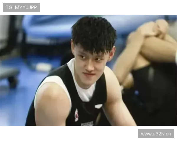 北京男篮伤情紧曾凡博雷蒙双缺